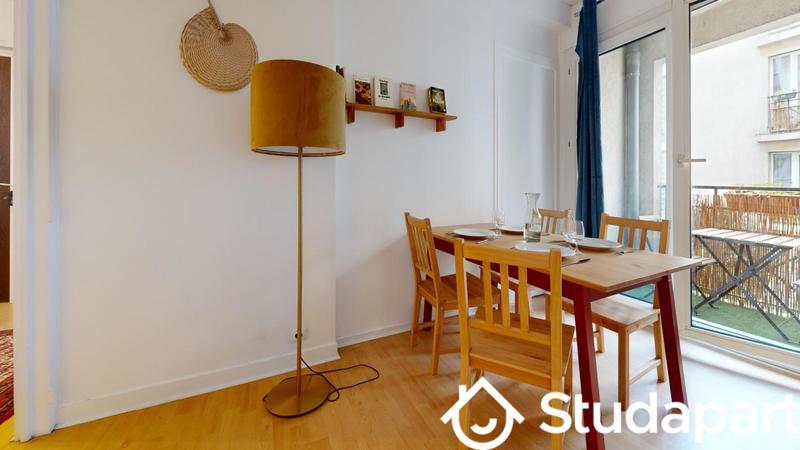 Chambre - 11 m² - 1 pièce