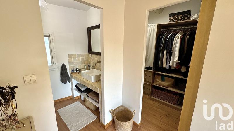 Maison - 280 m² - 10 pièces