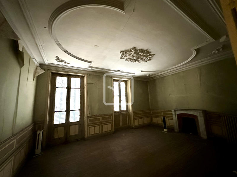 Immeuble - 580 m² - 14 pièces