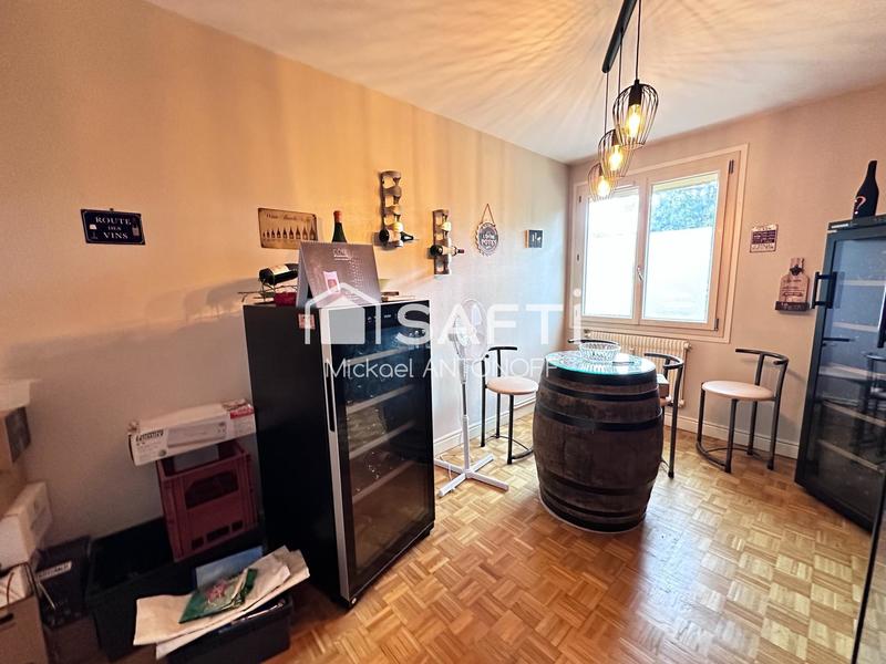 Appartement - 87 m² - 4 pièces
