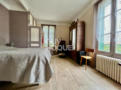 Maison - 147 m² - 7 pièces