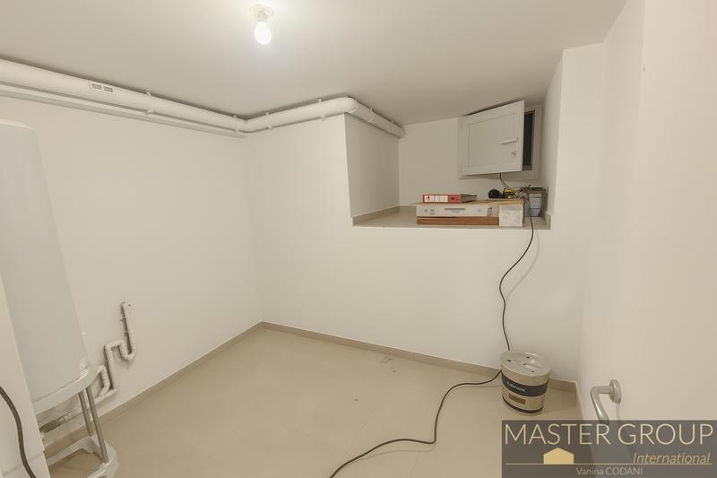 Appartement - 120 m² - 4 pièces