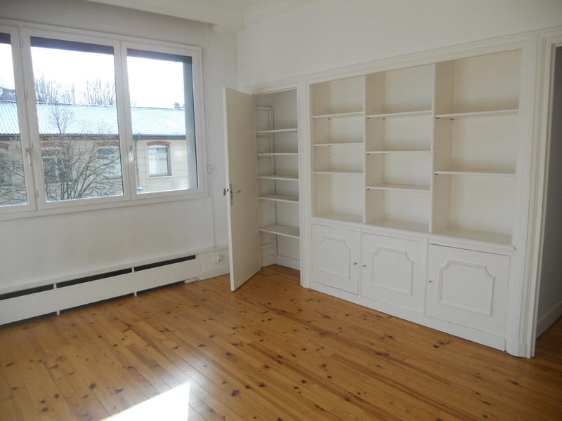 Appartement - 185 m² - 7 pièces