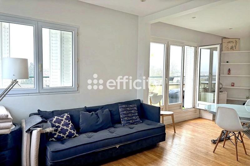 Appartement - 100 m² - 4 pièces