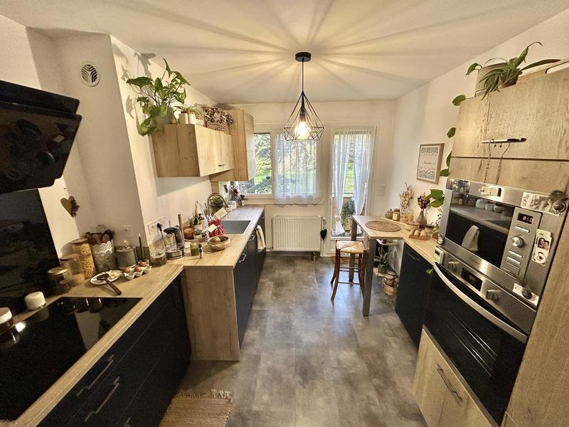 Appartement - 75 m² - 3 pièces