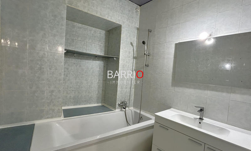 Maison - 87 m² - 5 pièces