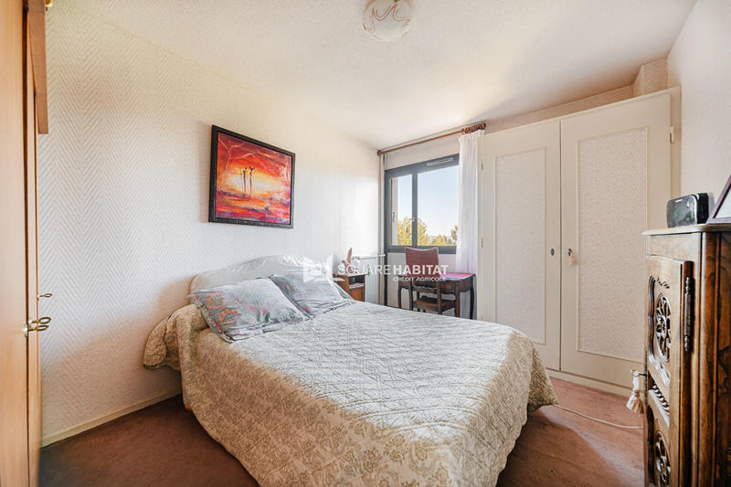 Appartement - 80 m² - 4 pièces