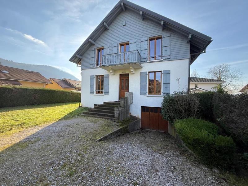 Pavillon - 158 m² - 6 pièces