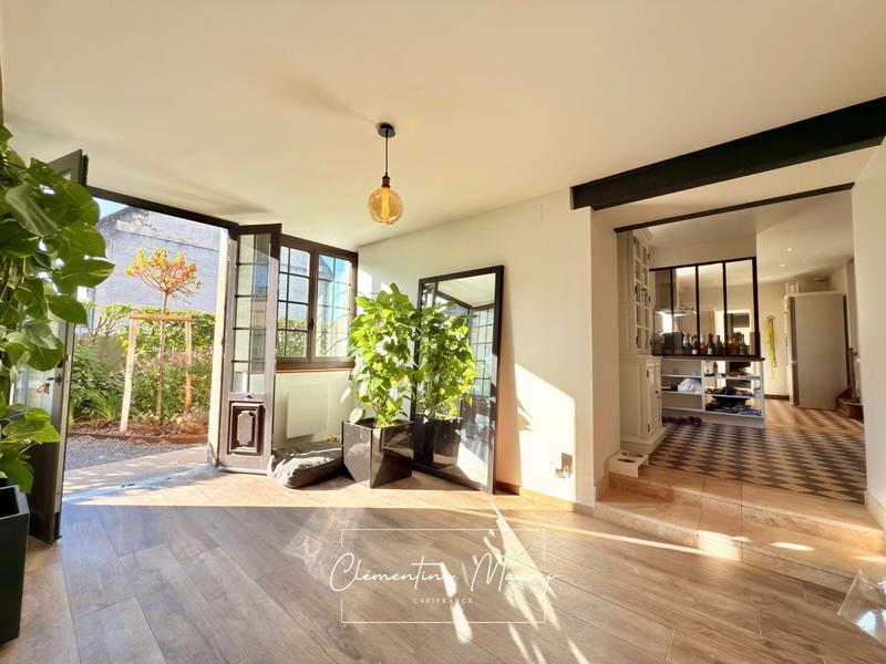 Maison - 168 m² - 6 pièces