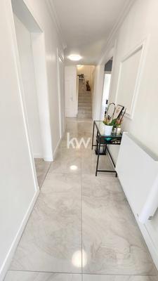 Maison - 225 m² - 5 pièces