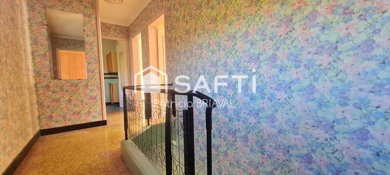 Maison - 121 m² - 8 pièces