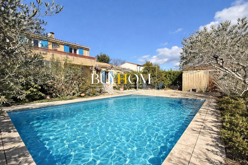 Maison - 143 m² - 5 pièces