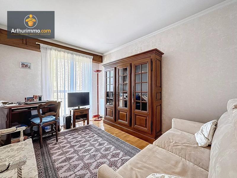 Appartement - 81 m² - 4 pièces