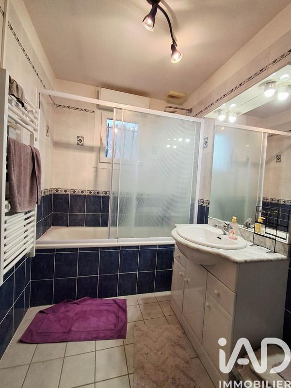 Maison - 92 m² - 6 pièces