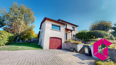 Maison - 143 m² - 6 pièces