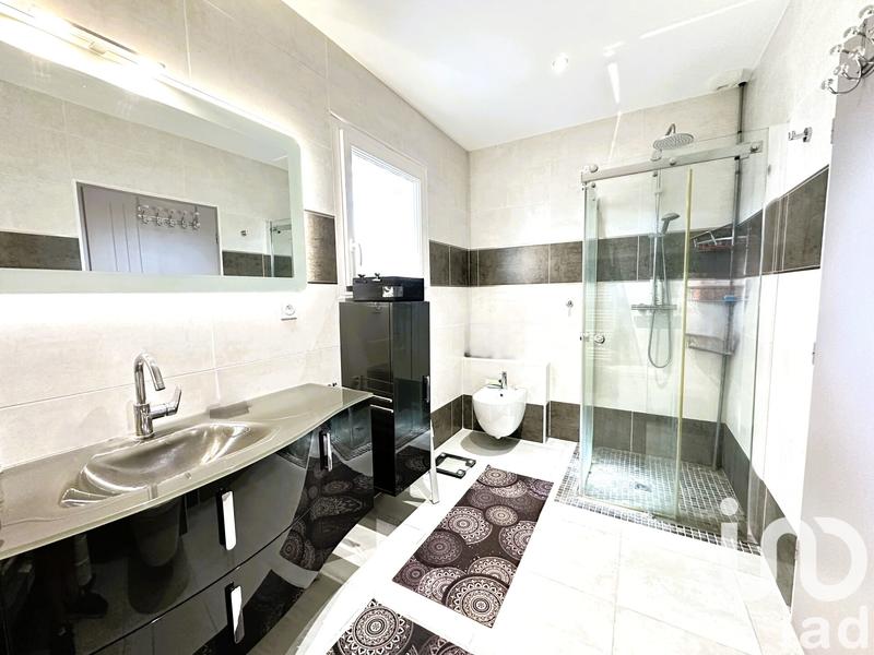 Maison - 127 m² - 4 pièces