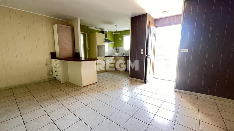 Maison - 104 m² - 5 pièces