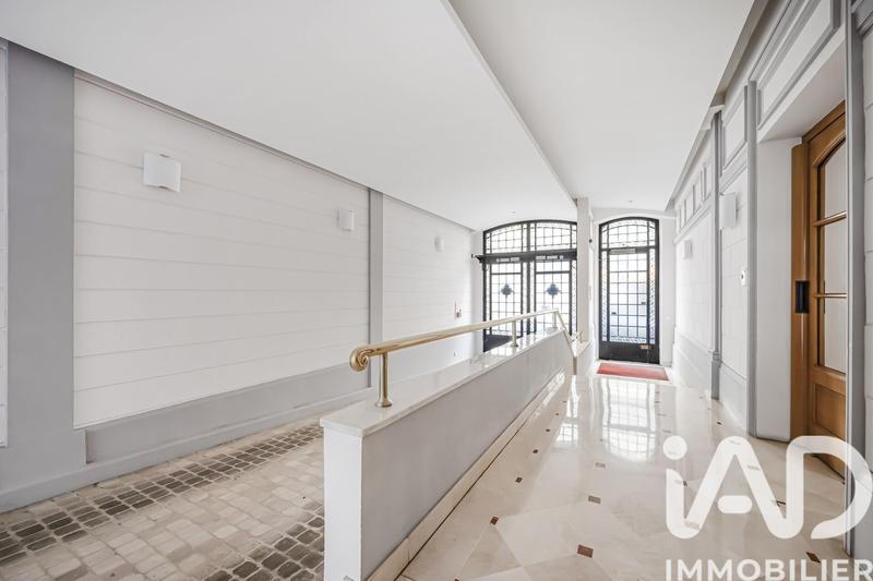 Appartement - 176 m² - 5 pièces