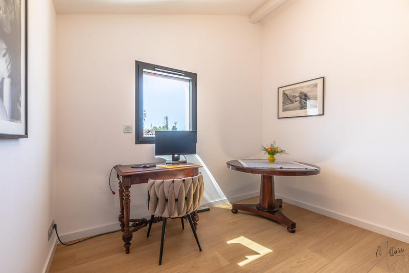 Maison contemporaine - 114 m² - 5 pièces