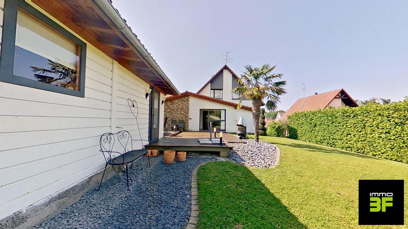 Maison - 157 m² - 6 pièces