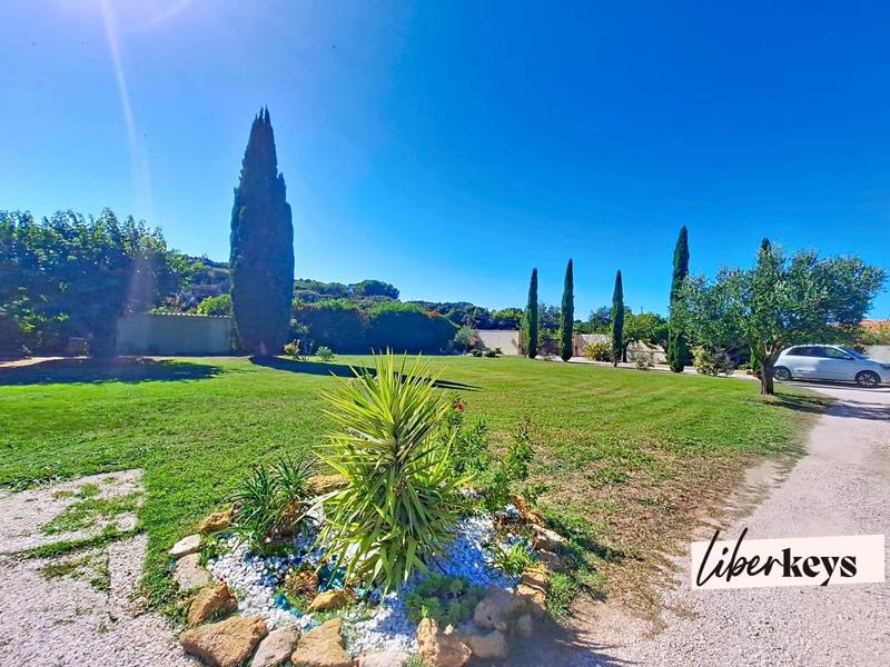 Propriété - 169 m² - 5 pièces