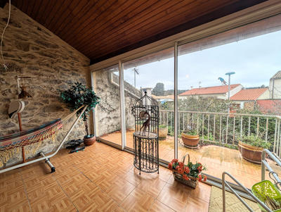 Maison - 280 m² - 5 pièces