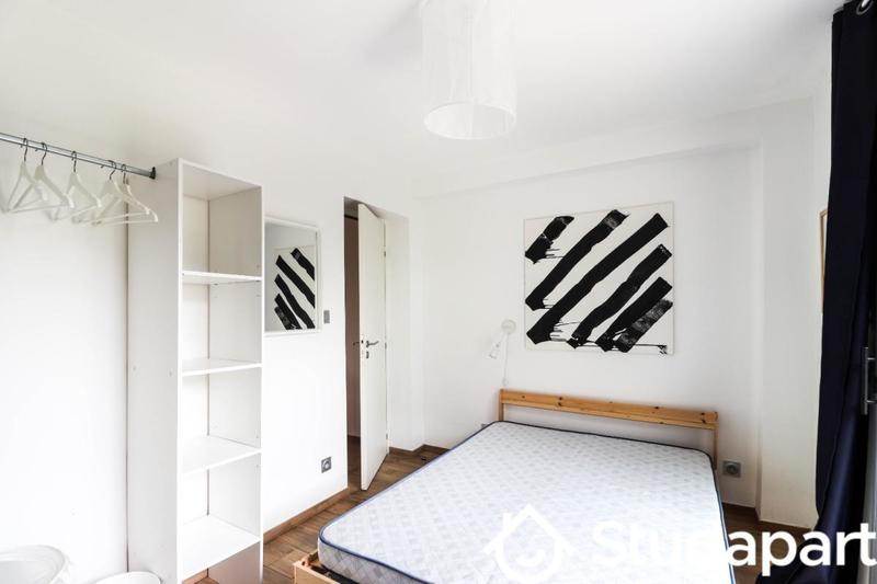 Chambre - 12 m² - 1 pièce
