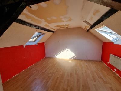 Maison - 101 m² - 4 pièces