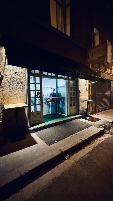 Fonds de commerce - Local commercial - 110 m²