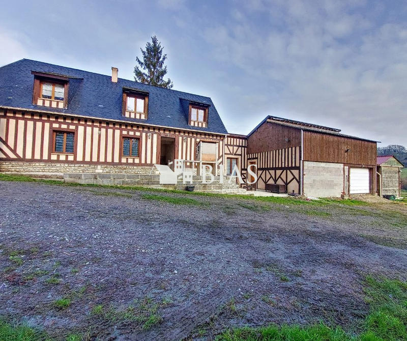 Maison traditionnelle - 127 m² - 5 pièces