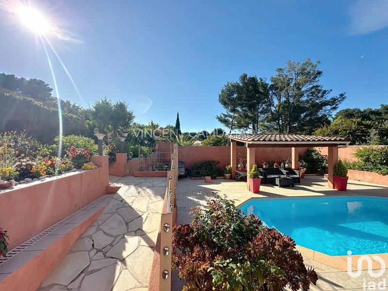 Maison - 142 m² - 5 pièces