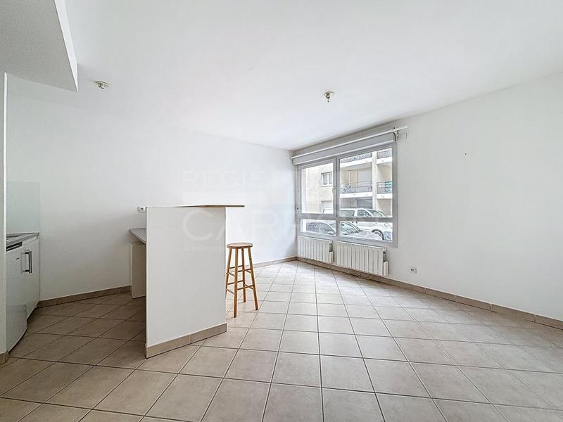 Studio - 27 m² - 1 pièce