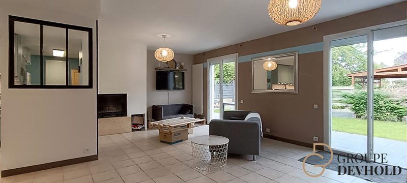 Maison - 182 m² - 8 pièces