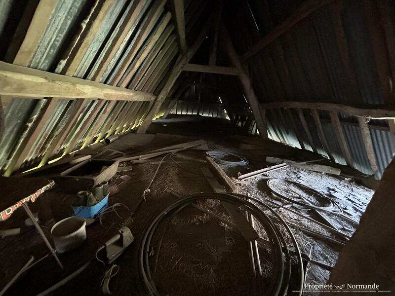 Maison ancienne - 140 m² - 3 pièces