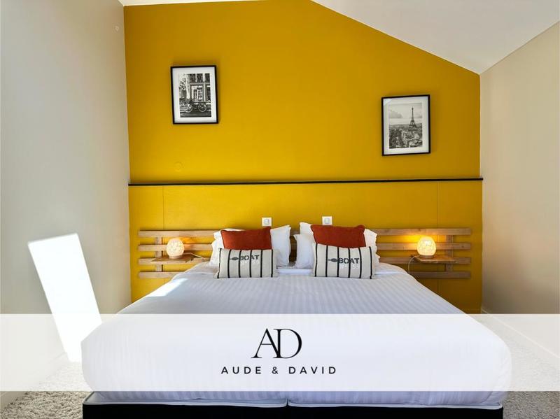 Maison - 340 m² - 15 pièces