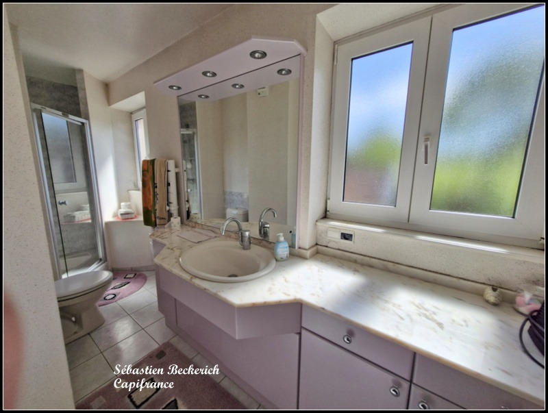 Maison - 172 m² - 8 pièces