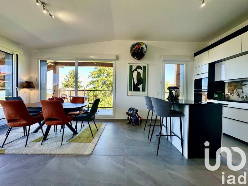 Appartement - 120 m² - 4 pièces