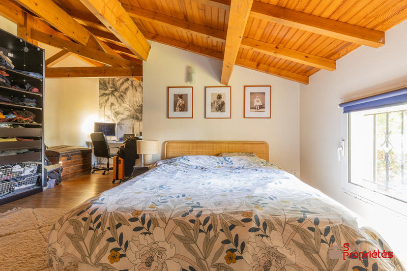 Maison - 149 m² - 6 pièces