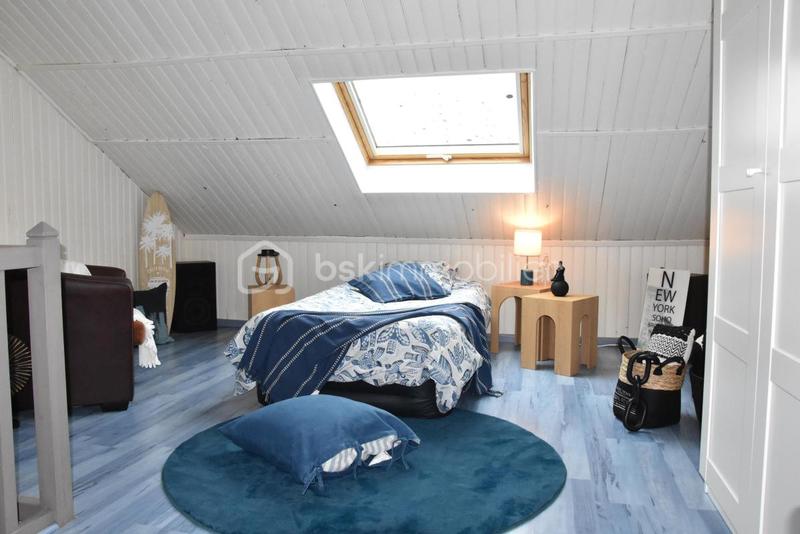 Maison - 102 m² - 5 pièces