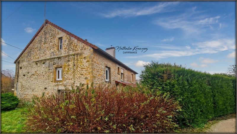 Maison - 218 m² - 7 pièces