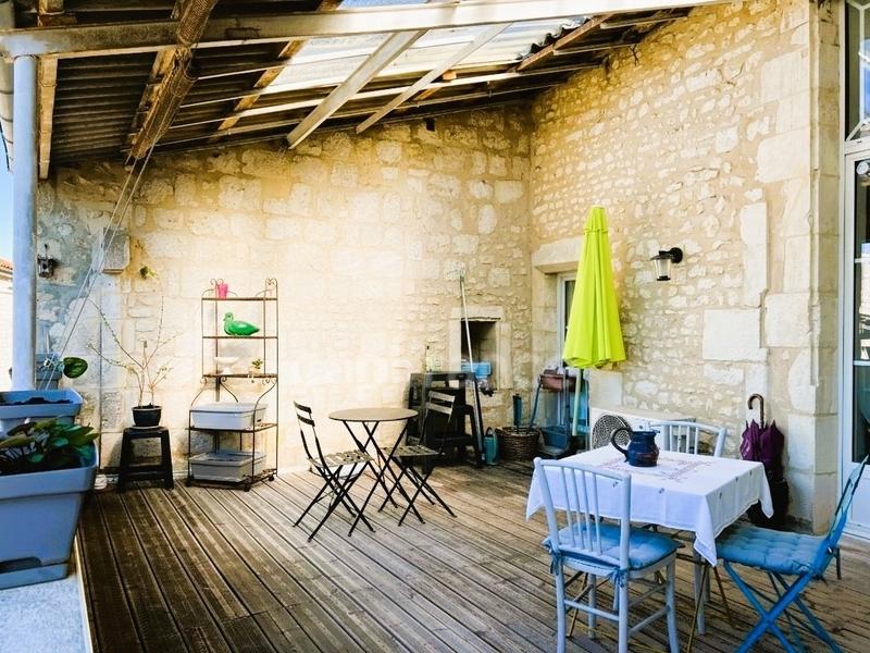 Immeuble - 188 m² - 6 pièces