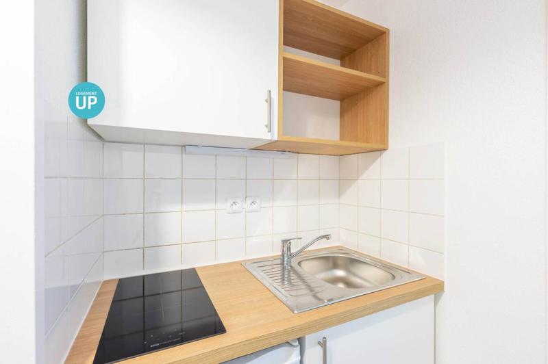 Studio - 18 m² - 1 pièce