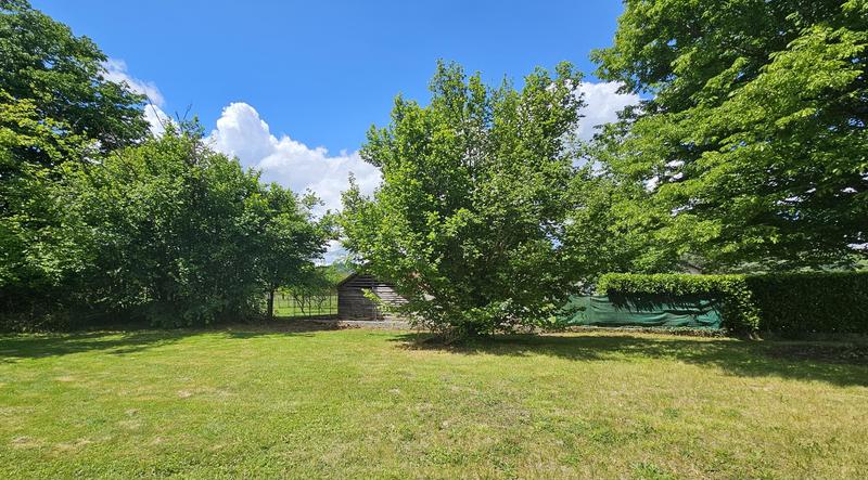 Terrain constructible - 566 m²