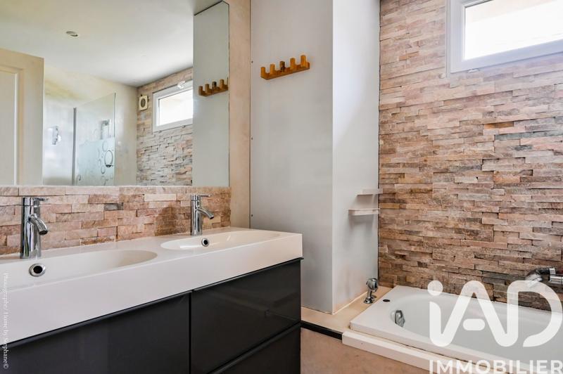 Maison - 123 m² - 5 pièces