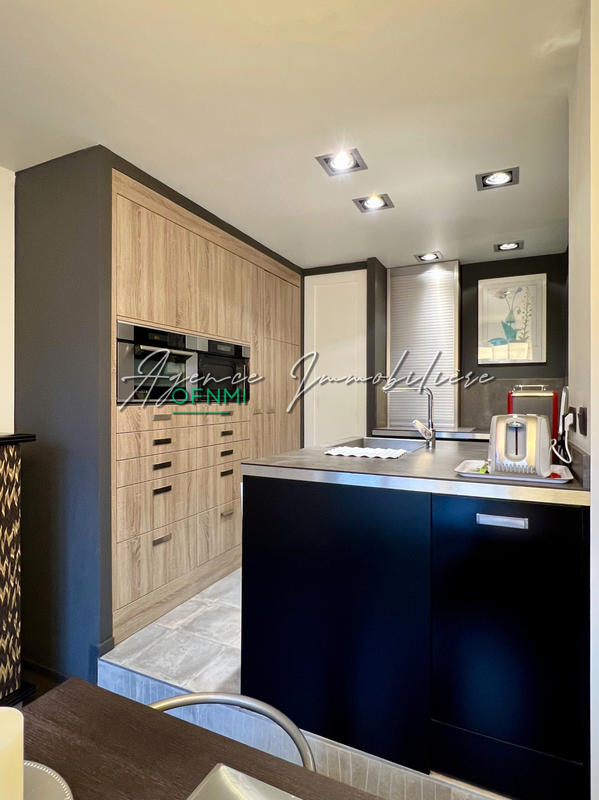 Appartement - 130 m² - 4 pièces