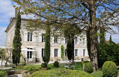 Maison de maîtres - 490 m² - 12 pièces