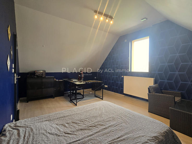 Maison - 181 m² - 6 pièces