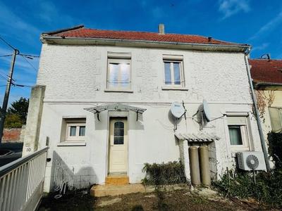 Maison ancienne - 89 m² - 5 pièces