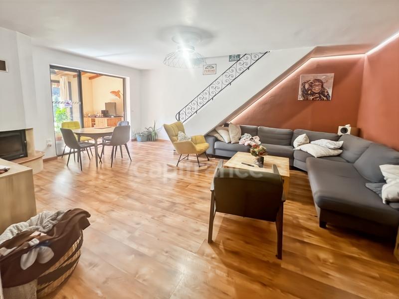 Maison - 80 m² - 5 pièces