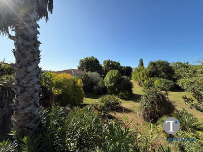 Maison - 237 m² - 8 pièces